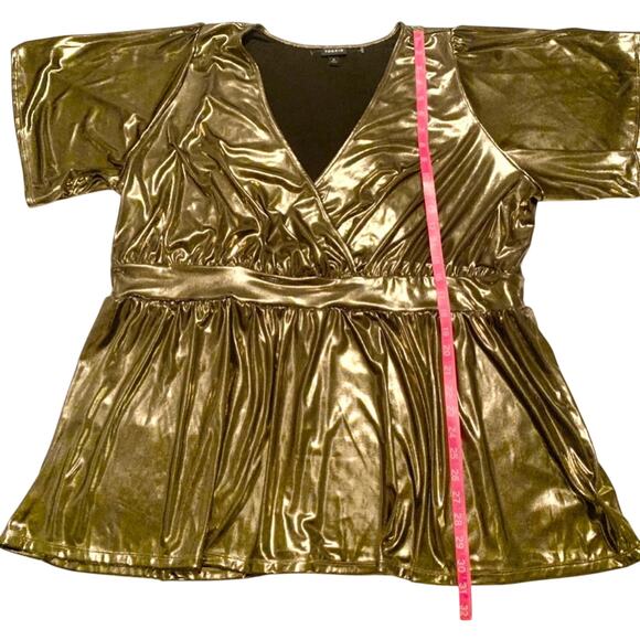 4X-TORRID Women’s Liquid Shine Surplice Split Sleeve Peplum Top, Gold, Size 4X - Picture 7 of 12